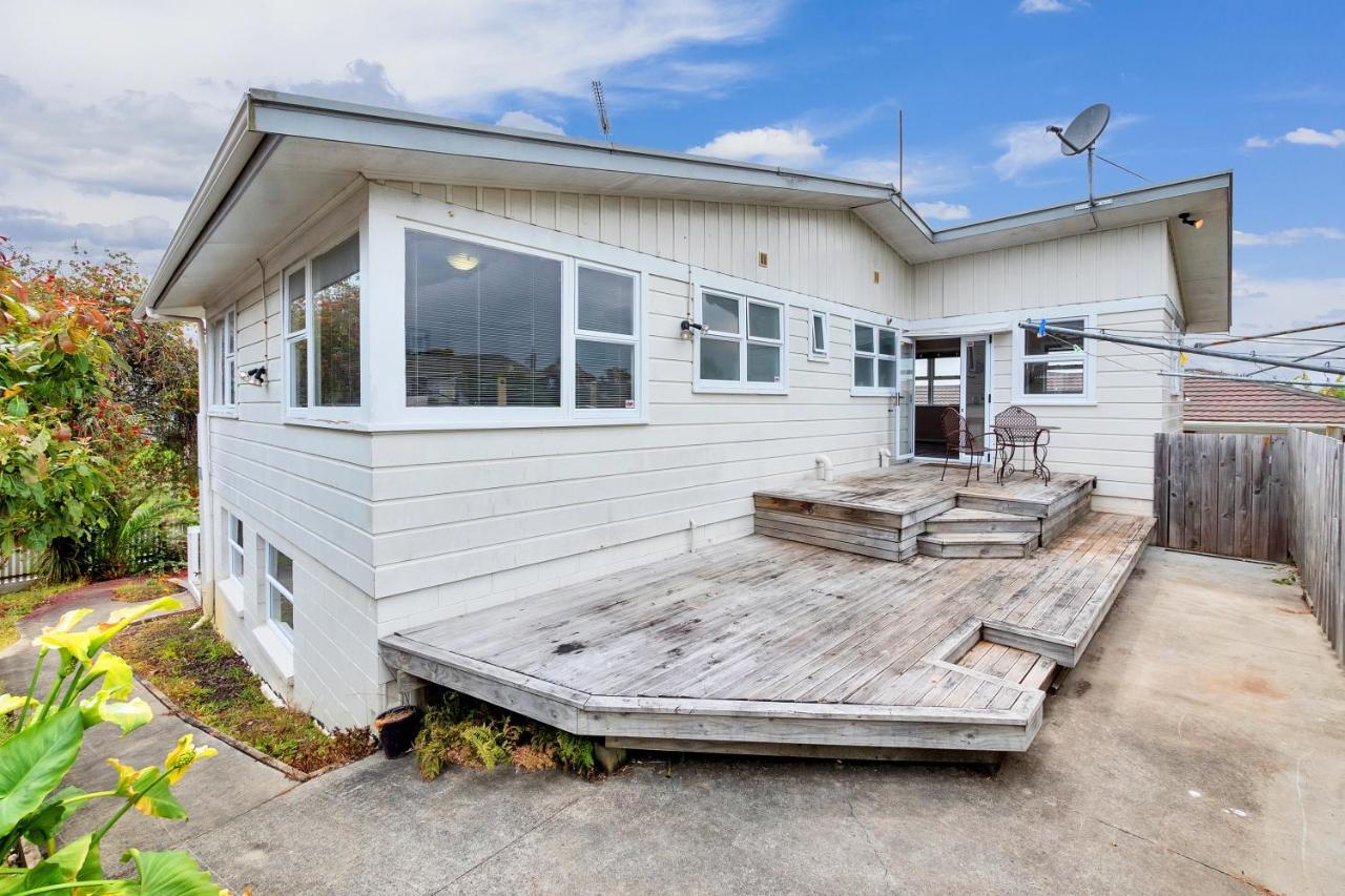 Fabulous Three Bedroom Home In Pakuranga 奥克兰 外观 照片